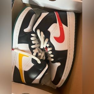 Jordan 1 Mid Alternate swooshes red yellow (women’s)